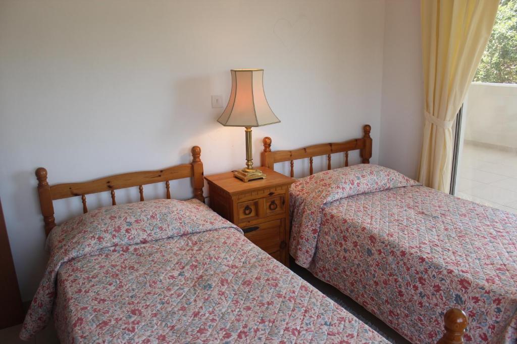 Ferienwohnung Galatia'S Court Paphos Zimmer foto